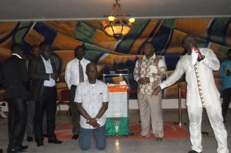 Côte dÂ’Ivoire : Un pasteur gruge 2 millions de FCFA à  sa fidèle pour un terrain 